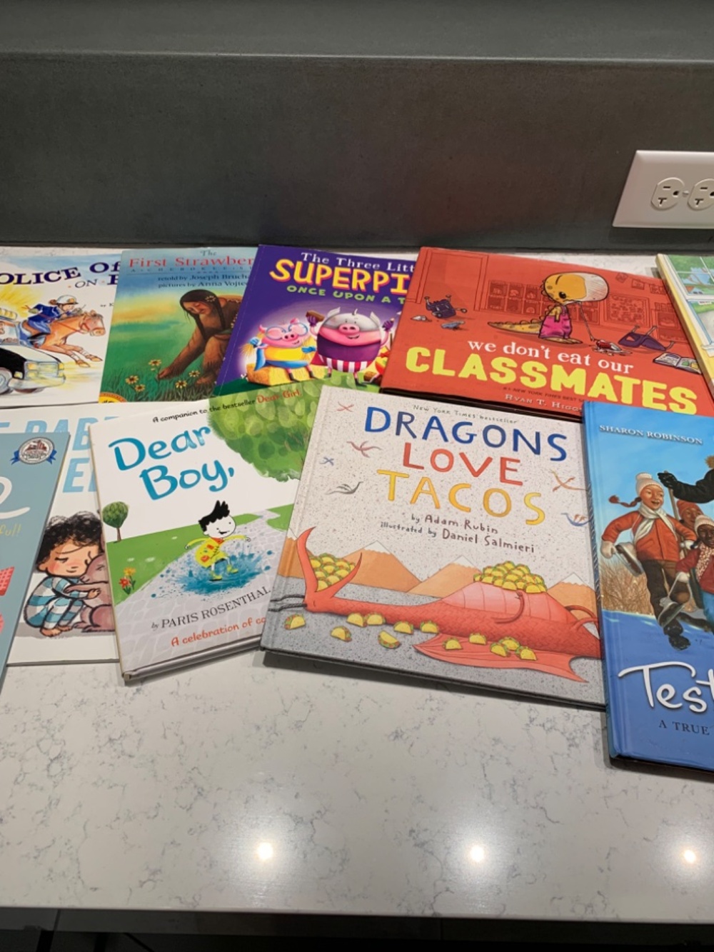 52 Book Kids Library - Picture 5 of 5